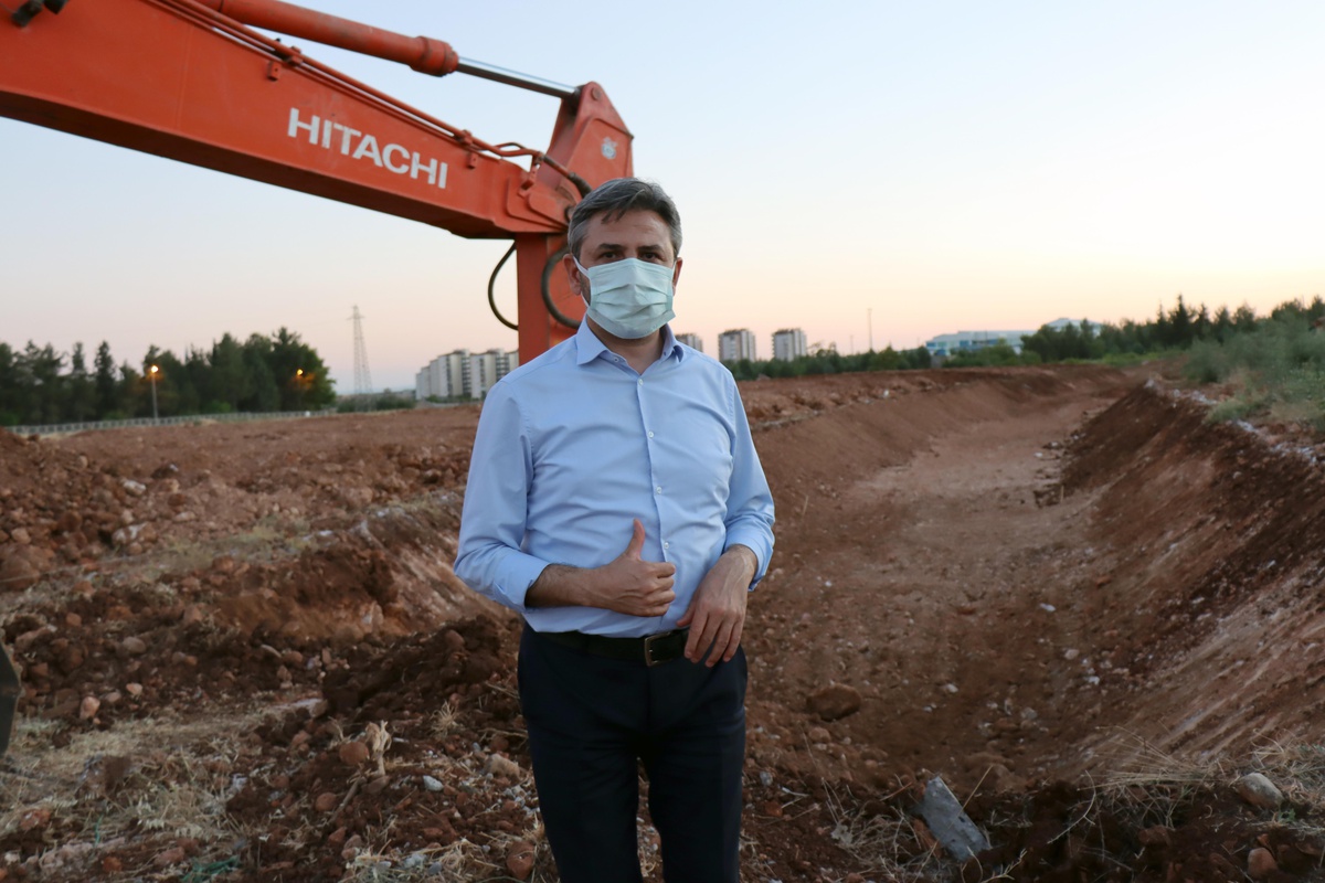 Adıyaman\'da kuşaklama kanalı çalışmaları sürüyor