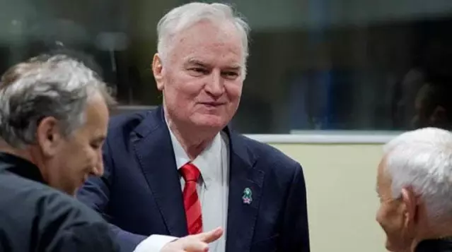 Bosna Kasabı olarak bilinen Mladic'in ömür boyu hapsi onandı Bosna Kasabı olarak bilinen Mladic'in ömür boyu hapsi onandı