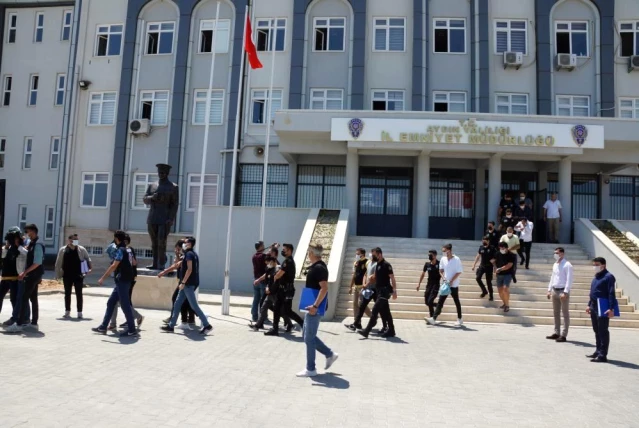 Dolandırıcılık şebekesi Denizli'de çağrı merkezi kurduğu ortaya çıktı