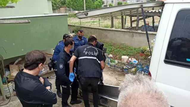 Ev sahibi tarafından evinde ölü bulundu, acılı anne kapıda gözyaşlarına boğuldu