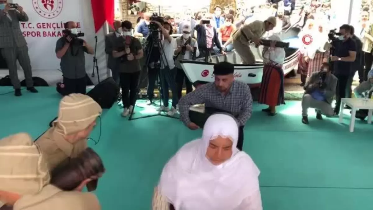 İstiklale giden yolda "Atatürk ve İstiklal Yolu Yürüyüşü" başladı