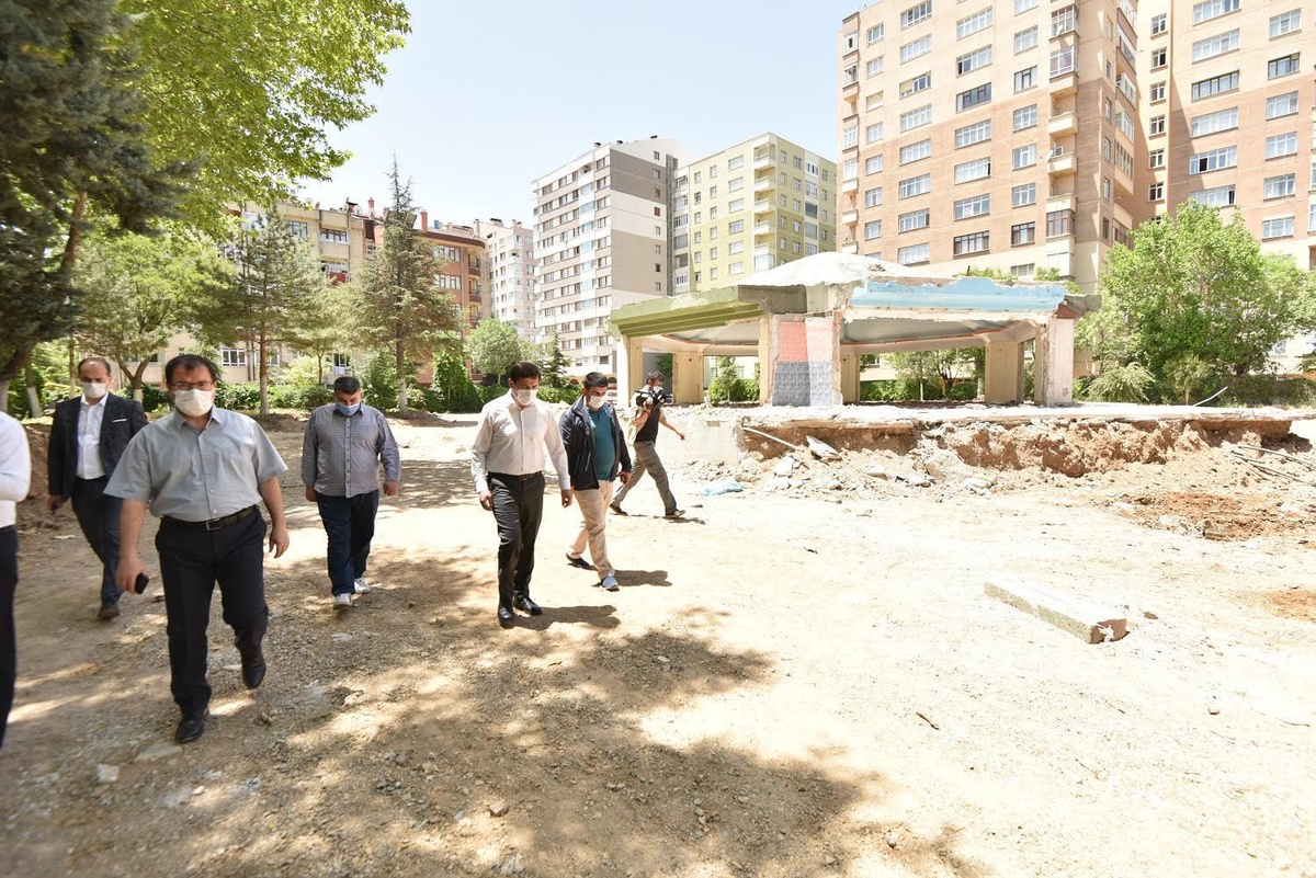 Karatay\'a yeni millet kıraathanesi kazandırılıyor!