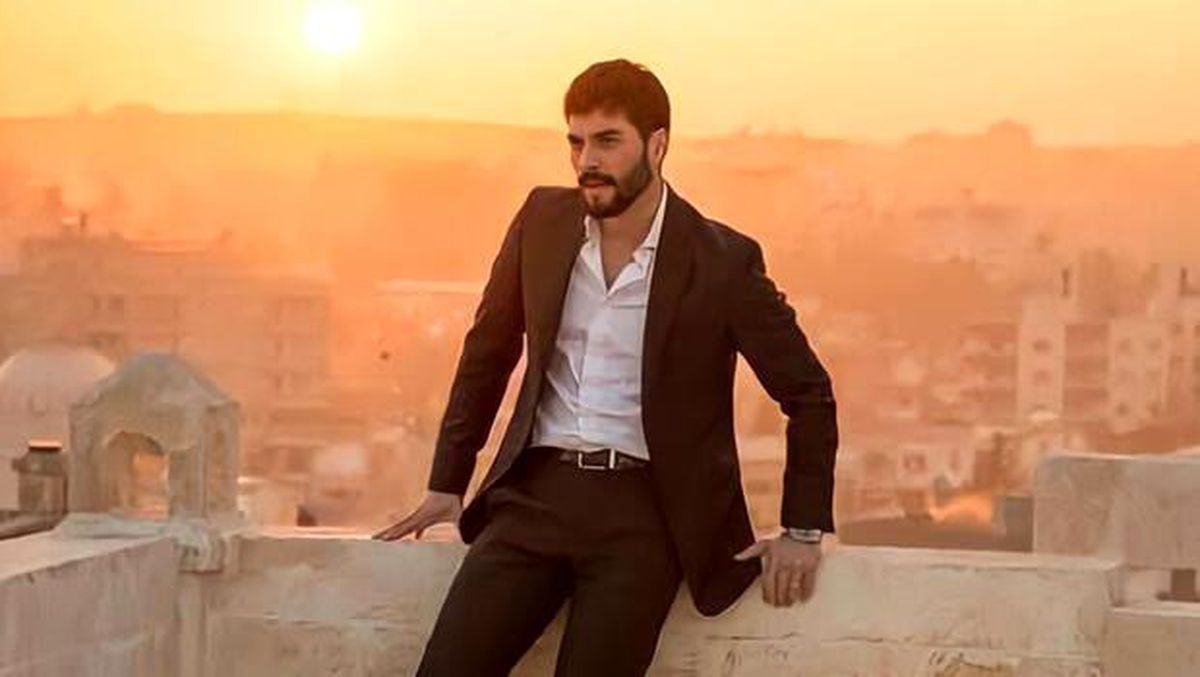 "Karşı Konulamaz Türk Jönü: Akın Akınözü"