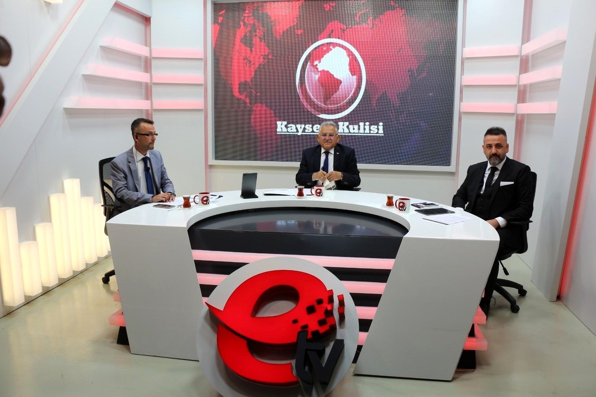 Kayseri Büyükşehir Belediye Başkanı Büyükkılıç Açıklaması