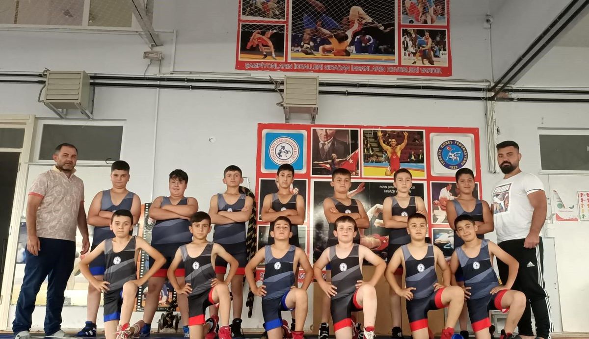 Korkuteli\'den 13 sporcu Milli Takım elemelerine katılacak