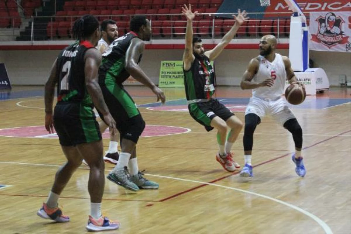 Samsunspor-Semt77 Yalovaspor: 79-75