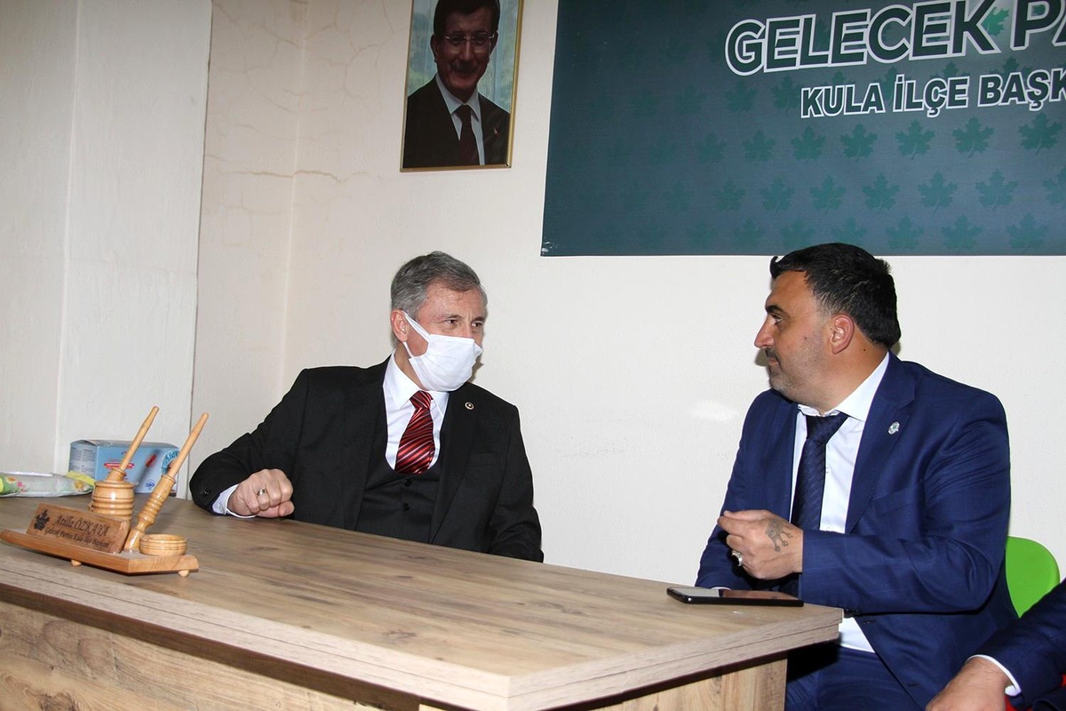 Son dakika haberi | Sosyal medyadan açıkladığı istifa kararından yine sosyal medyadan vazgeçti
