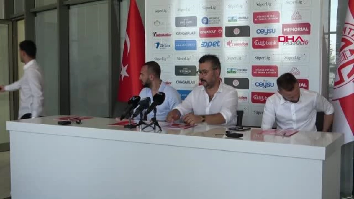 SPOR Antalyaspor, 3 futbolcusuyla sözleşme yeniledi