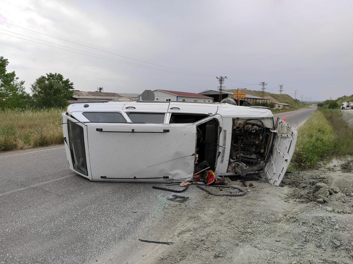 Tekirdağ\'da otomobil devrildi: 1 yaralı