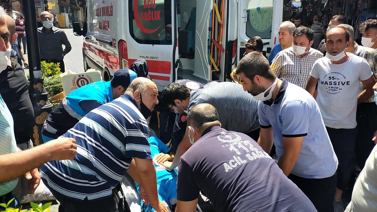 Son dakika haber: Temizlik görevlisini bıçaklayan saldırganı trafik polisi yakaladı