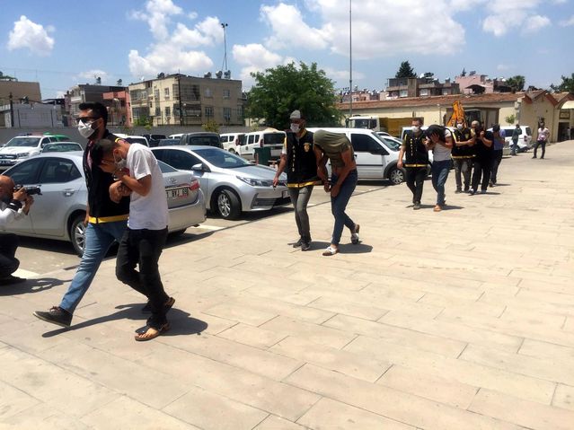 Son dakika: Adana'da 4 sahte polis tutuklandı