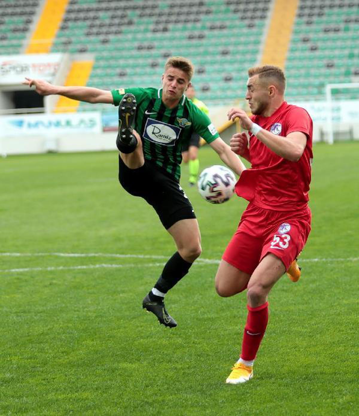 Akhisarsporlu Semih Malatya yolunda