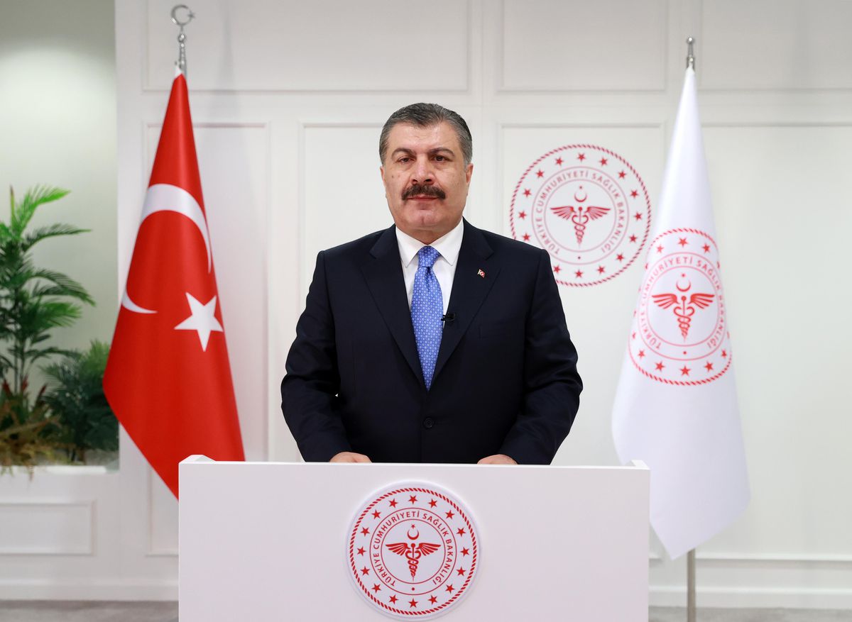 Bakan Koca: "Yarın itibarıyla 45 yaş üzerindeki vatandaşlarımız da aşılanmaya başlıyor.