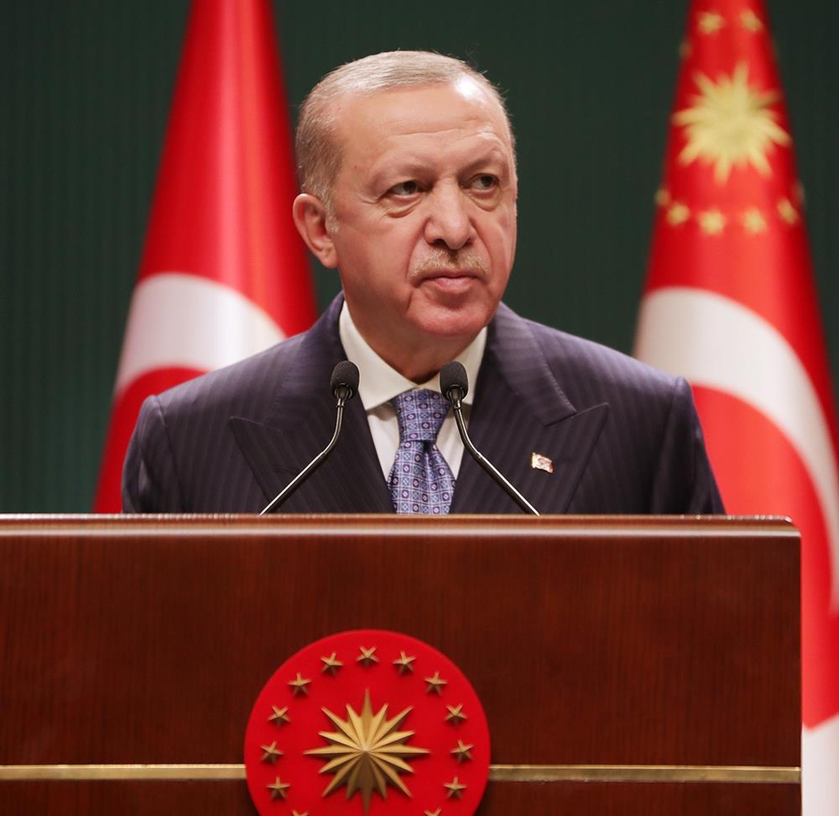 Cumhurbaşkanı Erdoğan: "Yeminli millet düşmanlarının malzemelerini ülke gündemine taşıyorlar"