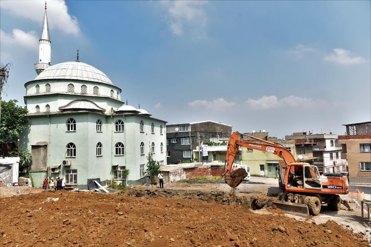 Helvalıpınar Camii\'ne Yıldırım dokunuş