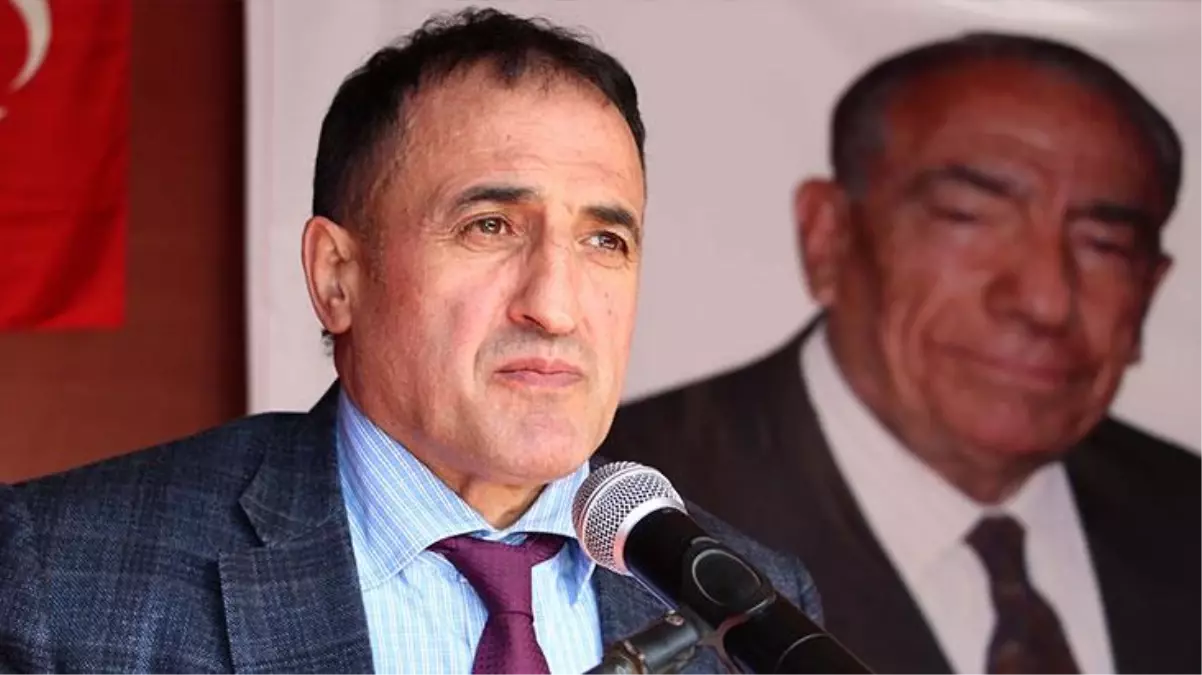 MHP\'de Bahçeli\'ye muhalif isim için harekete geçildi! İstanbul Milletvekili Atilla Kaya\'nın ihracı gündemde