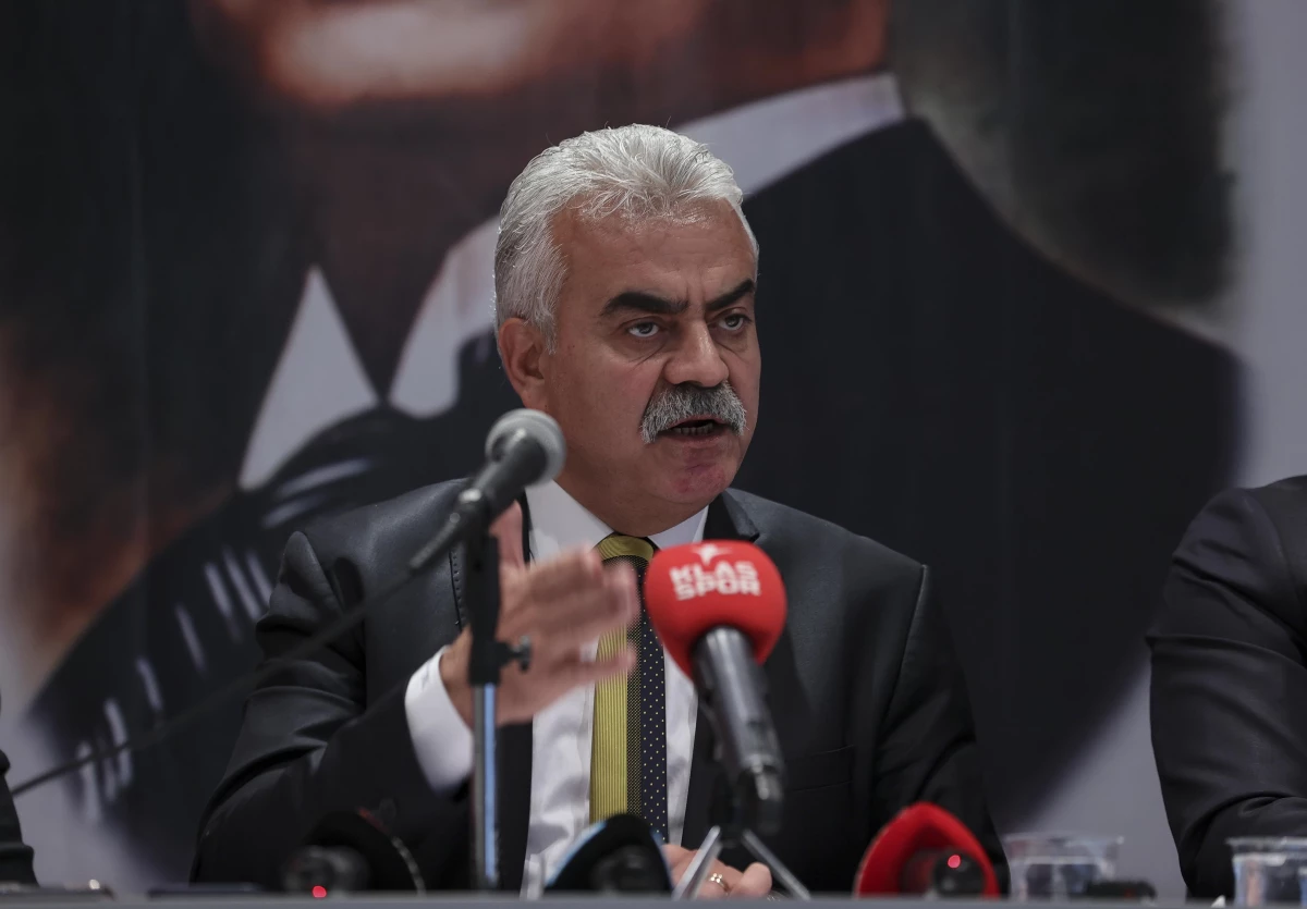 MKE Ankaragücü\'nde Metin Akyüz başkan adaylığını açıkladı Açıklaması
