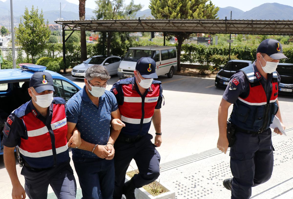 Muğla\'da kesinleşmiş hapis cezası olan FETÖ hükümlüsü yakalandı