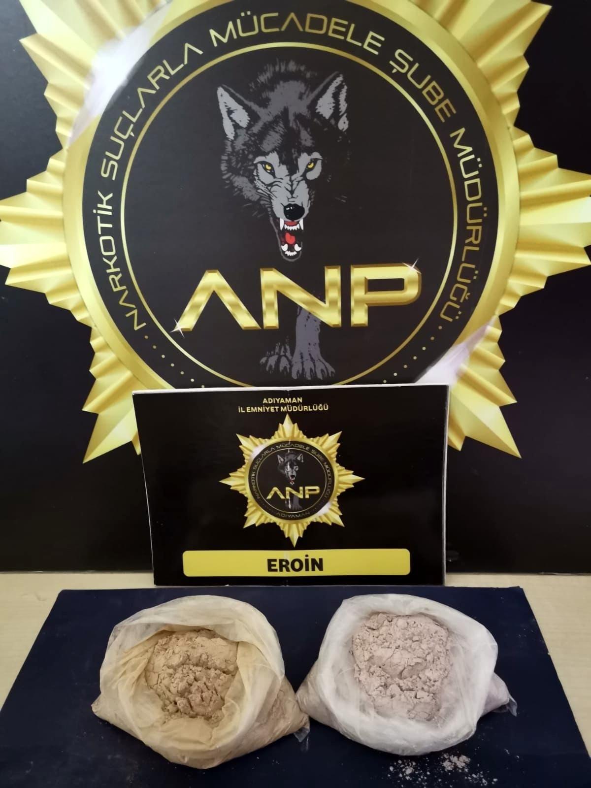 Otomobilinden 206 gram uyuştucu çıkan şüpheli şahıs tutuklandı