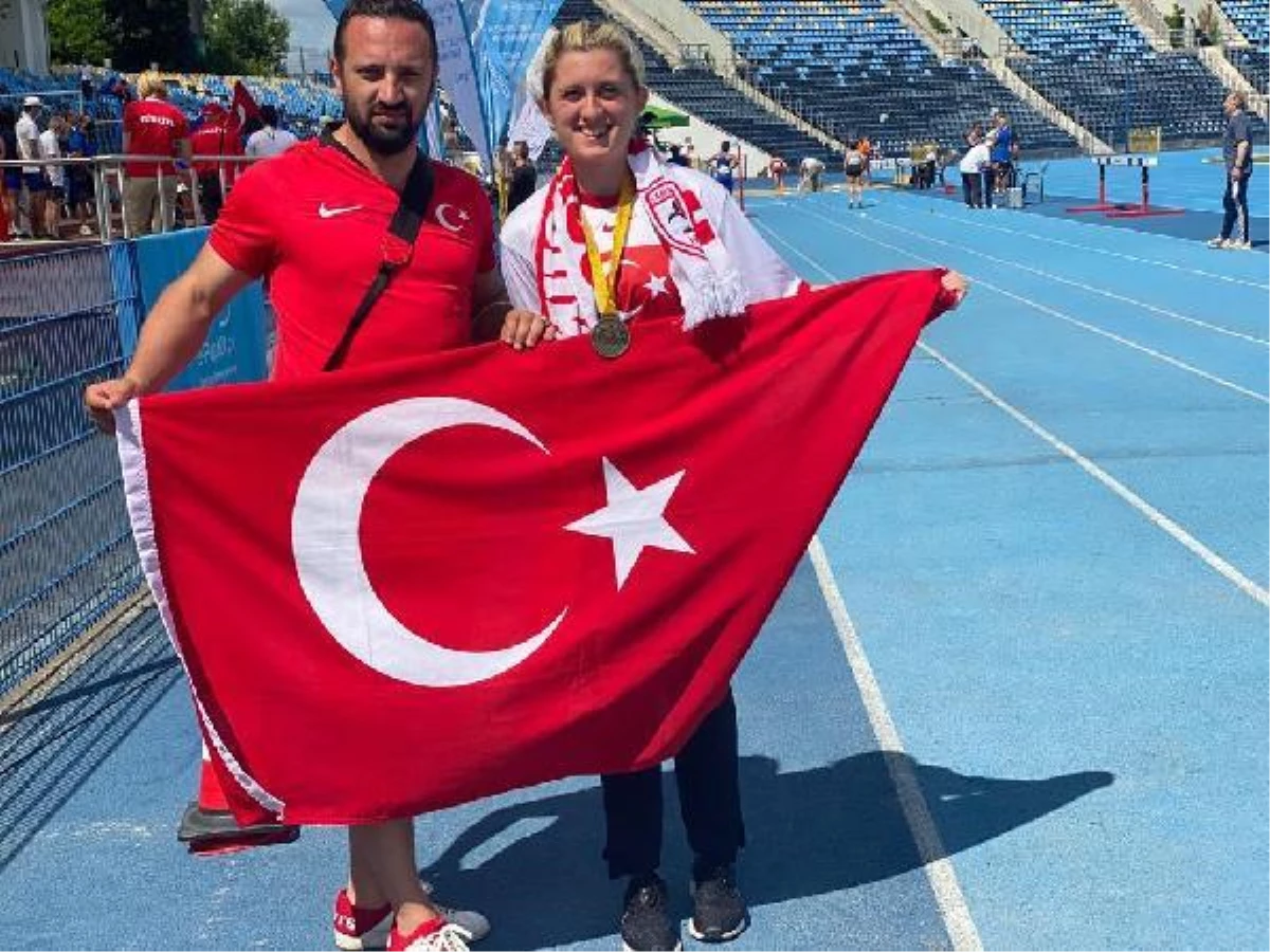 Para atlet Fatma Damla Altın dünya şampiyonu oldu