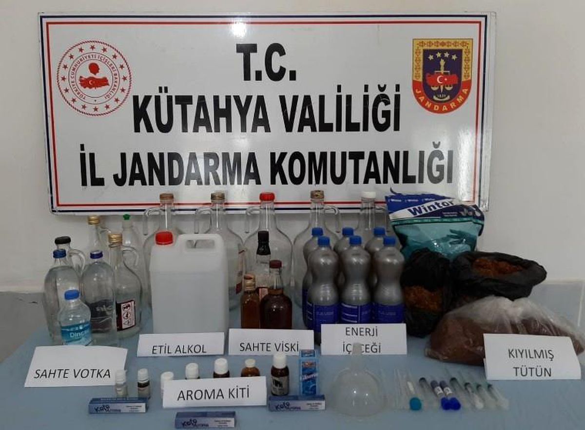 Tavşanlı\'da sahte içki operasyonu