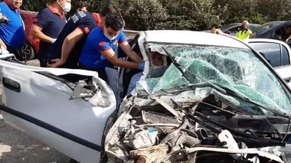 Adana'ya mülakat için gelen 5 milli eğitim müdürü, kazada yaralandı