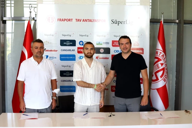 Antalyaspor, ümit milli futbolcu Erkan Eyibil'i transfer etti