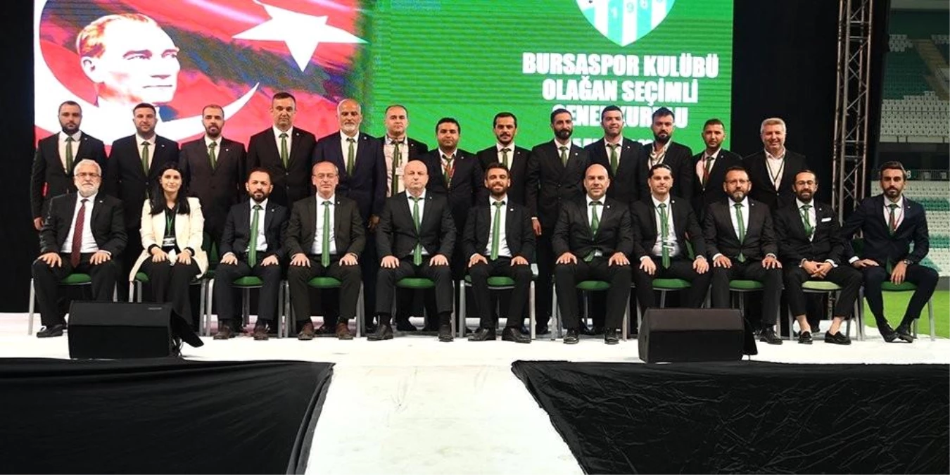 Bursaspor Kulübü\'nde yeni yönetimin görev dağılımı yapıldı