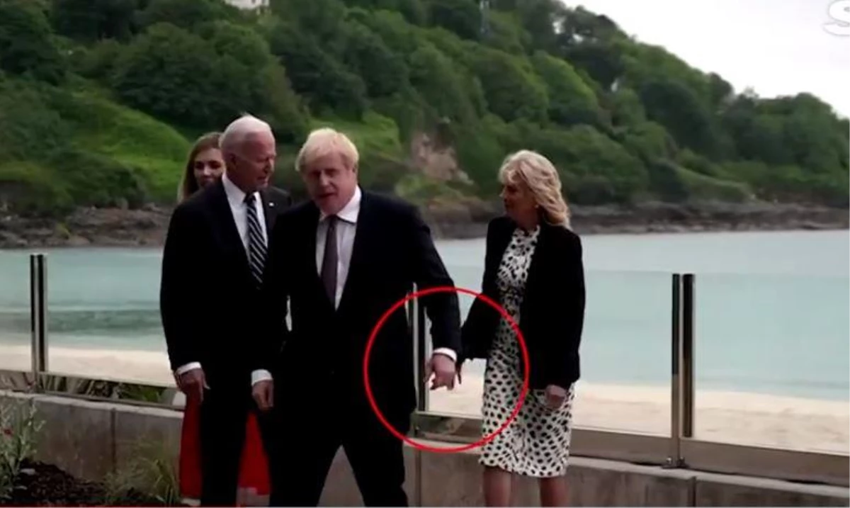 G-7 zirvesine damga vuran olay! Boris Johnson ve Biden\'in eşi az kalsın el ele tutuşuyordu