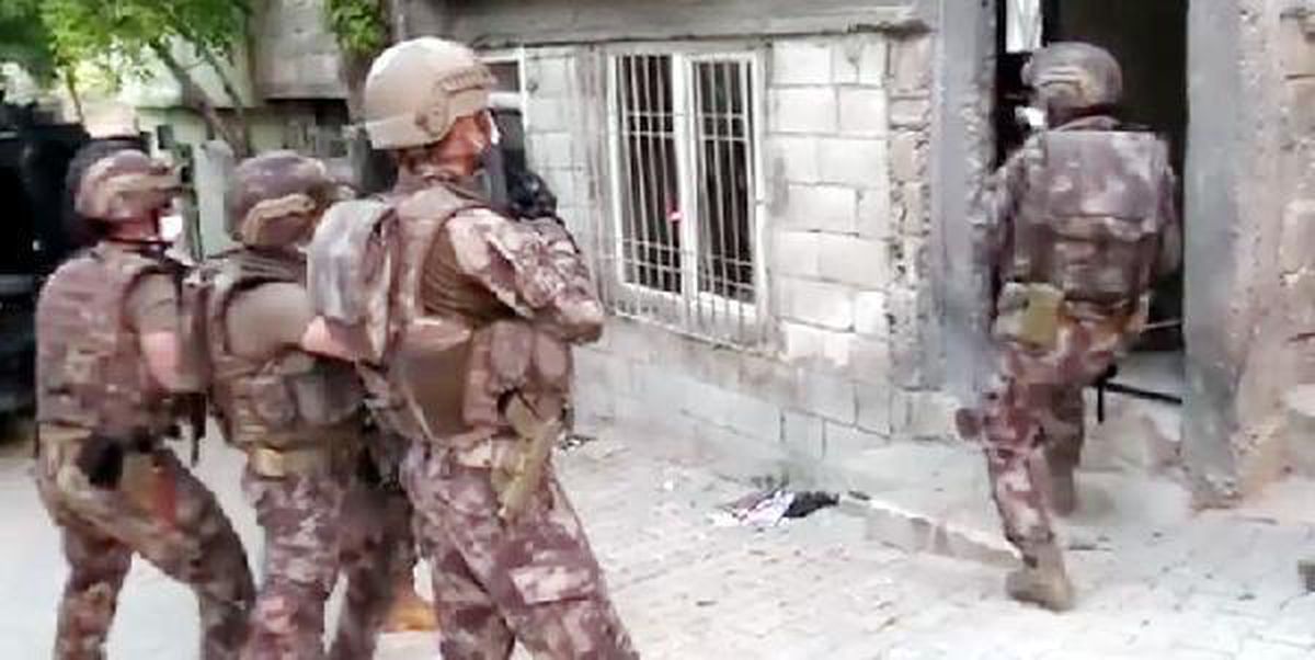Son dakika haberi... Gaziantep\'te, 657 polisle uyuşturucu operasyonunda 24 gözaltı