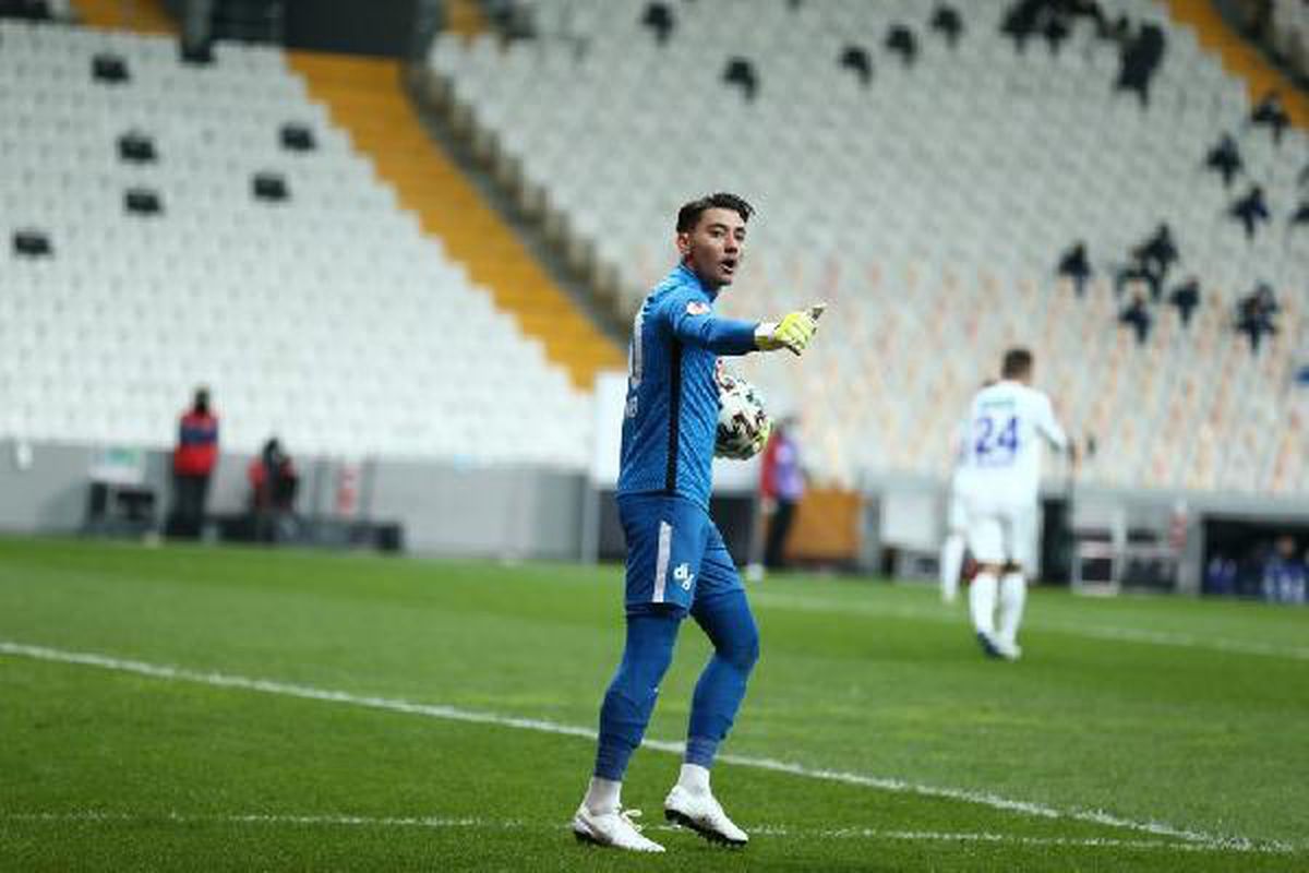 Rizespor\'un genç file bekçisi, transferin gözde isimleri arasında