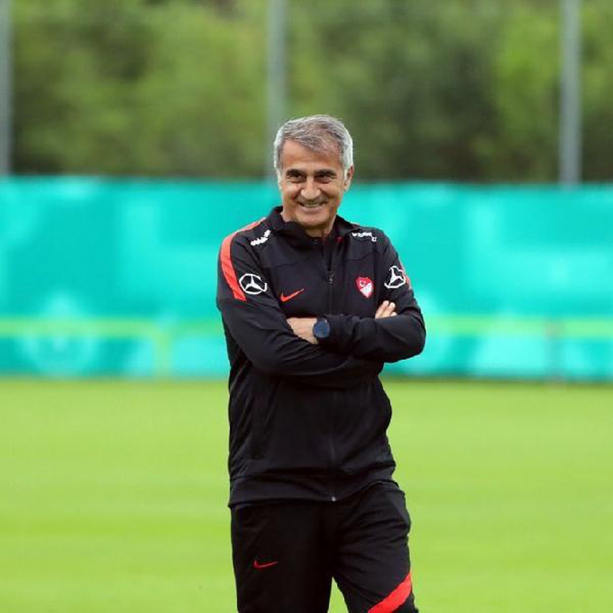 Şenol Güneş: Hayal ettiklerimizi gerçeğe dönüştürmek için yarın başlayacağız