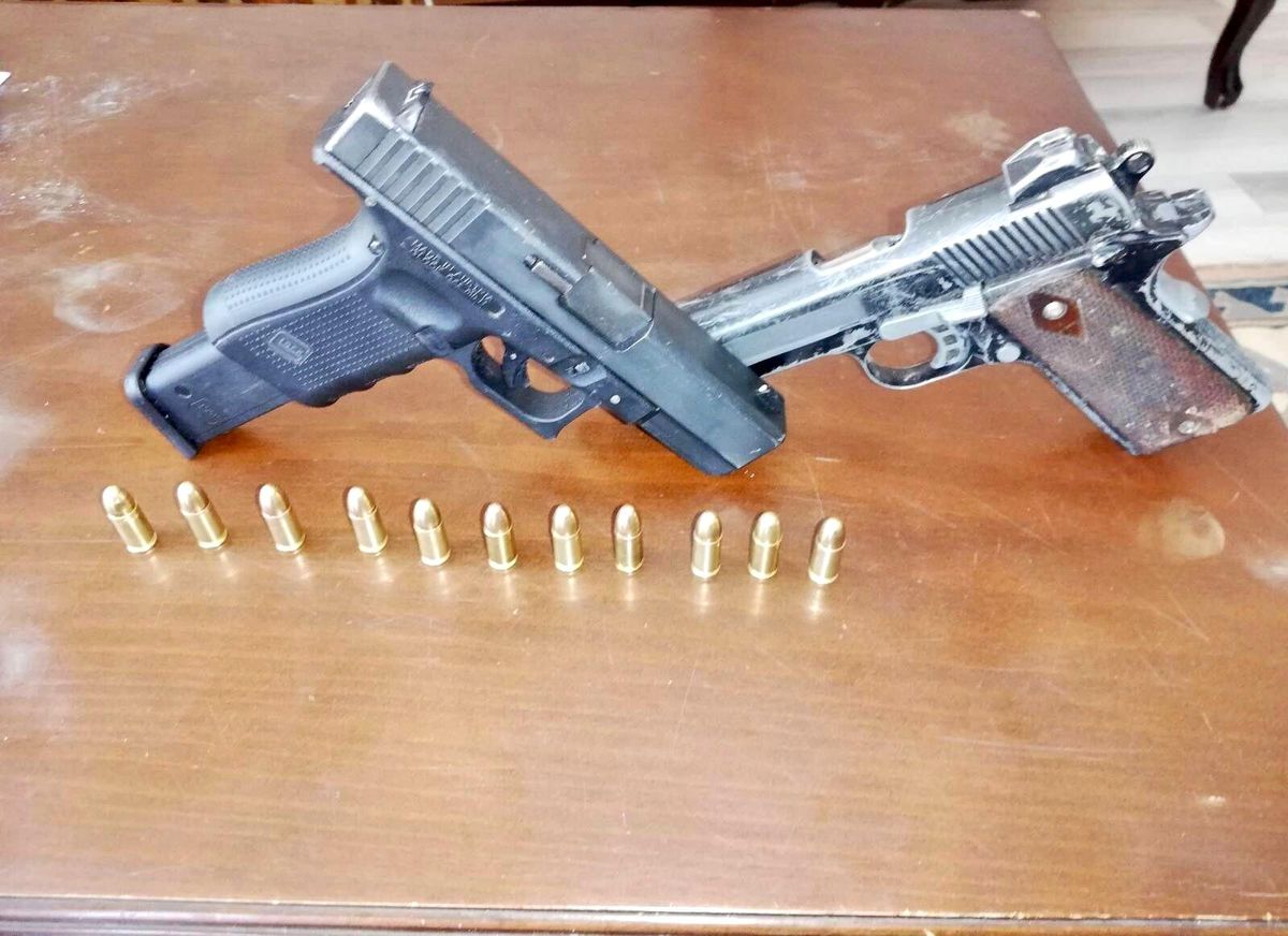 Son dakika haberi | Uyuşturucu operasyonunda tabancalar ele geçirildi