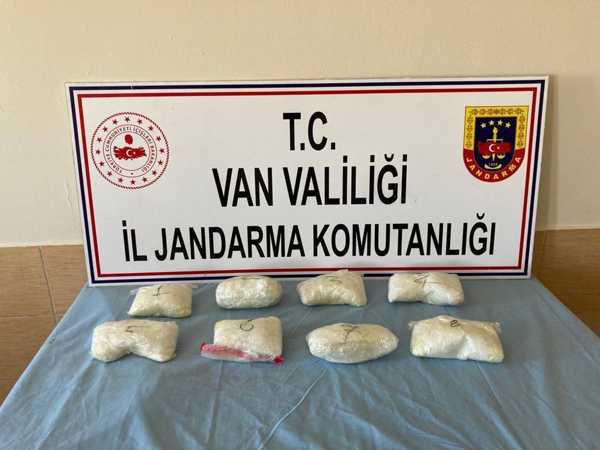 Van\'da 7 kilo 621 gram sentetik uyuşturucu ele geçirildi