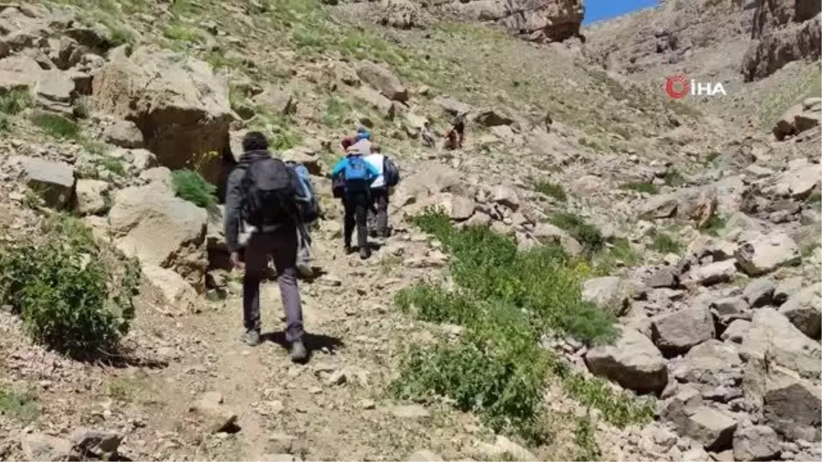 Van Gölü çevresindeki arkeolojik yüzey araştırması başlatıldı