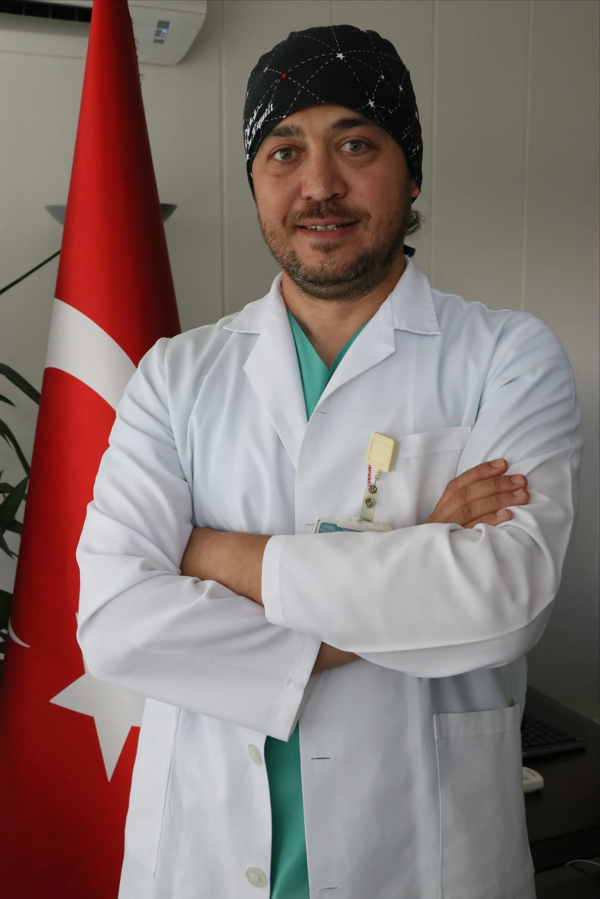 32 gün arayla 2 kez Kovid-19 geçiren doktordan vatandaşlara "aşı olun" çağrısı