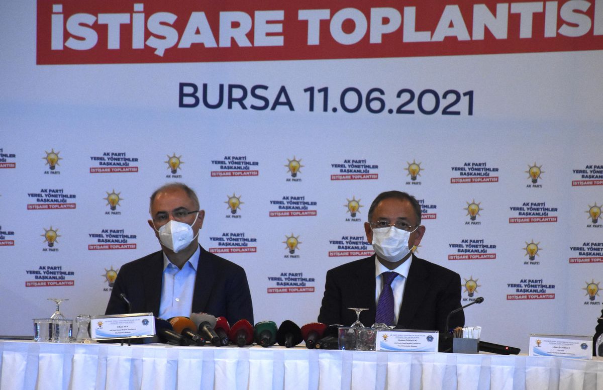 AK Parti Genel Başkan Yardımcısı Özhaseki, Bursa\'da yerel yönetimler istişare toplantısında konuştu Açıklaması