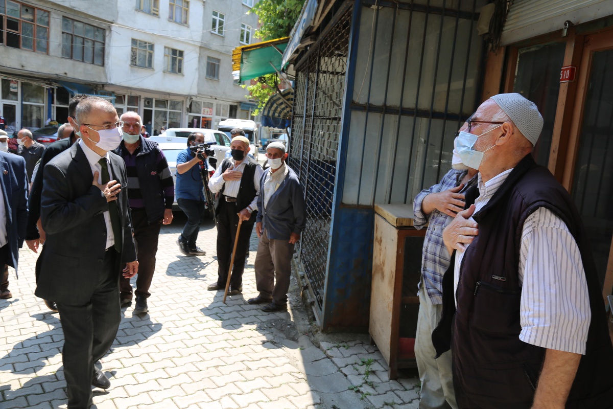 Artvin Valisi Doruk, Borçka\'da ziyaretlerde bulundu
