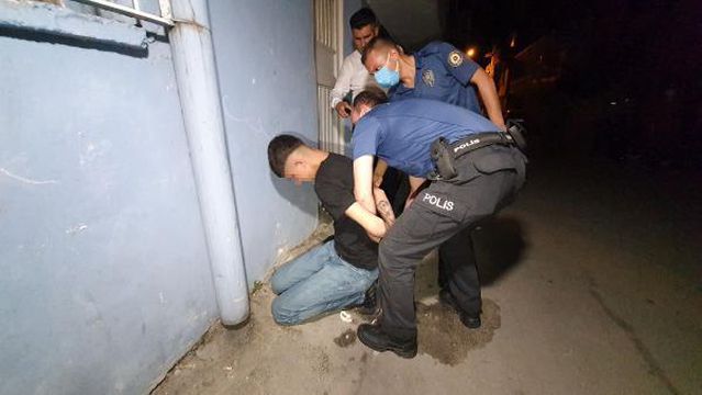 Bekçilere ateş açan 3 kardeşten 2'si yakalandı