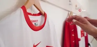 Halk Bandosu'ndan Milli takıma marşlı destek: 'Bizim çocuklar'