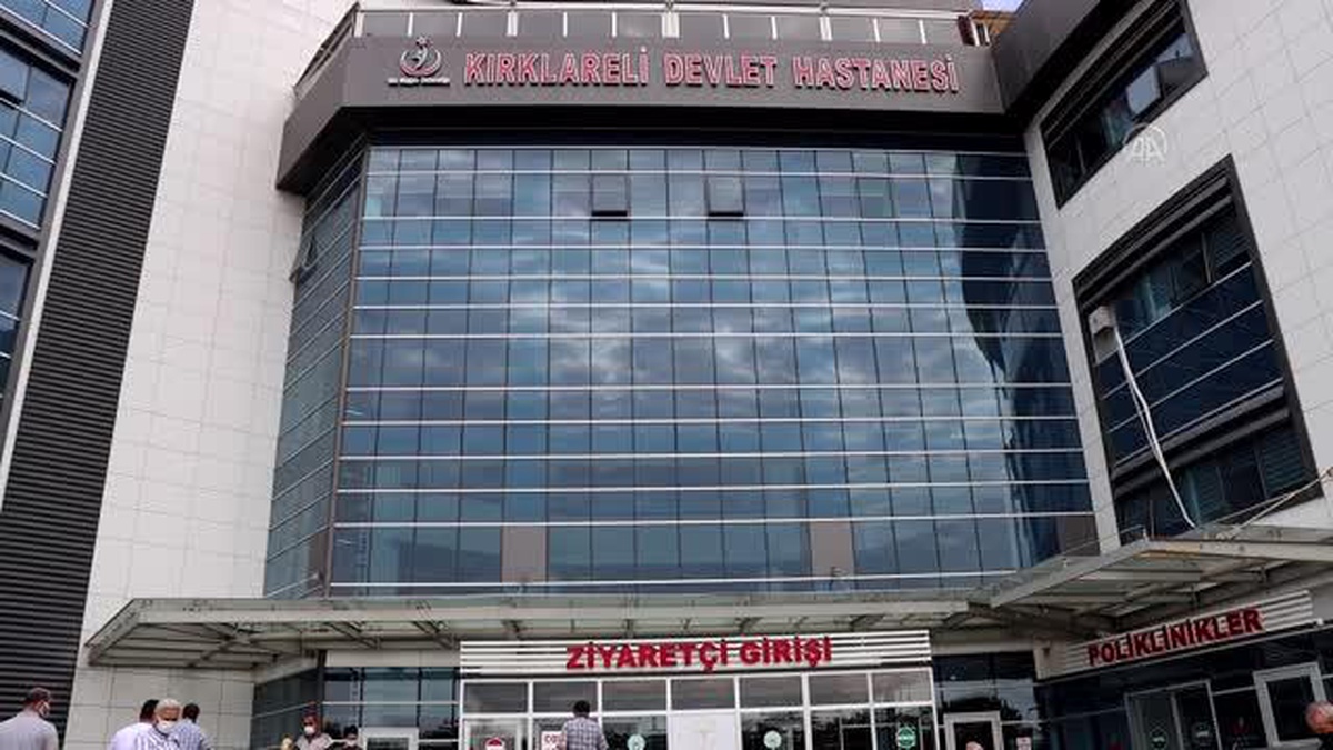 KIRKLARELİ - Trakya\'da kafe, lokanta ve restoran çalışanlarının aşılanmasına başlandı