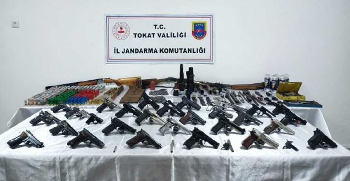 Kurusıkıları tabancaya çeviren şüpheliye gözaltı