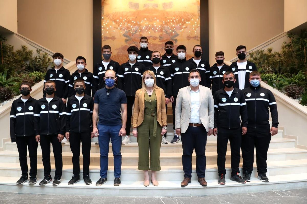 Merkezefendi yağlı güreş takımı Bursa yolcusu