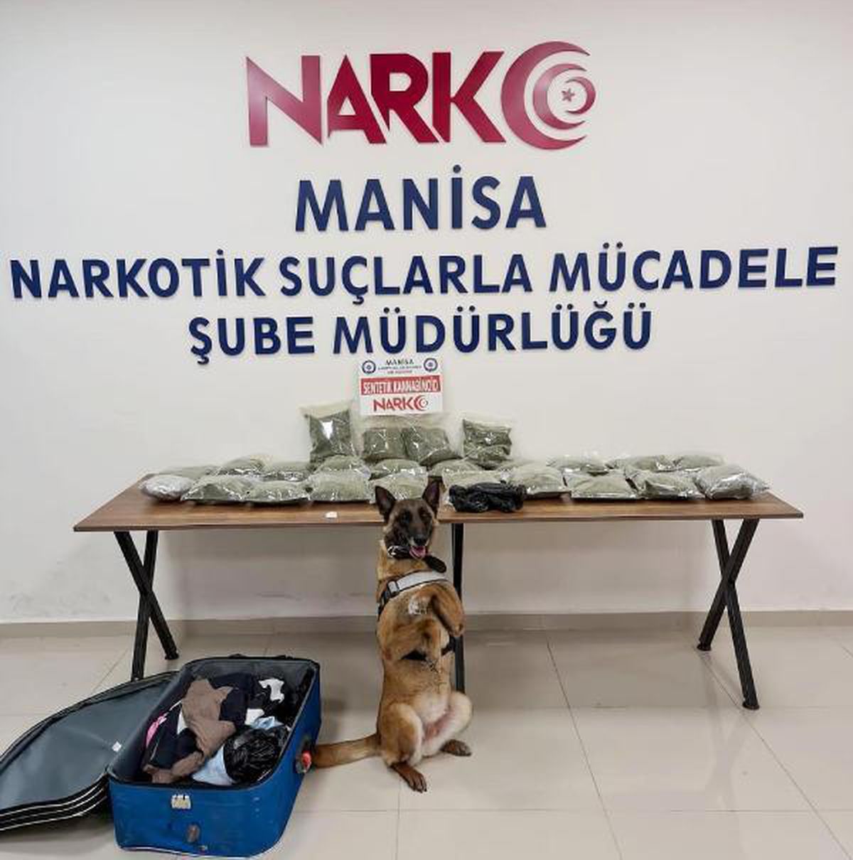 Otomobilde 12 kilo bonzai ele geçti