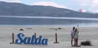 Salda Gölü ziyaretçileri ile buluşmaya başladı