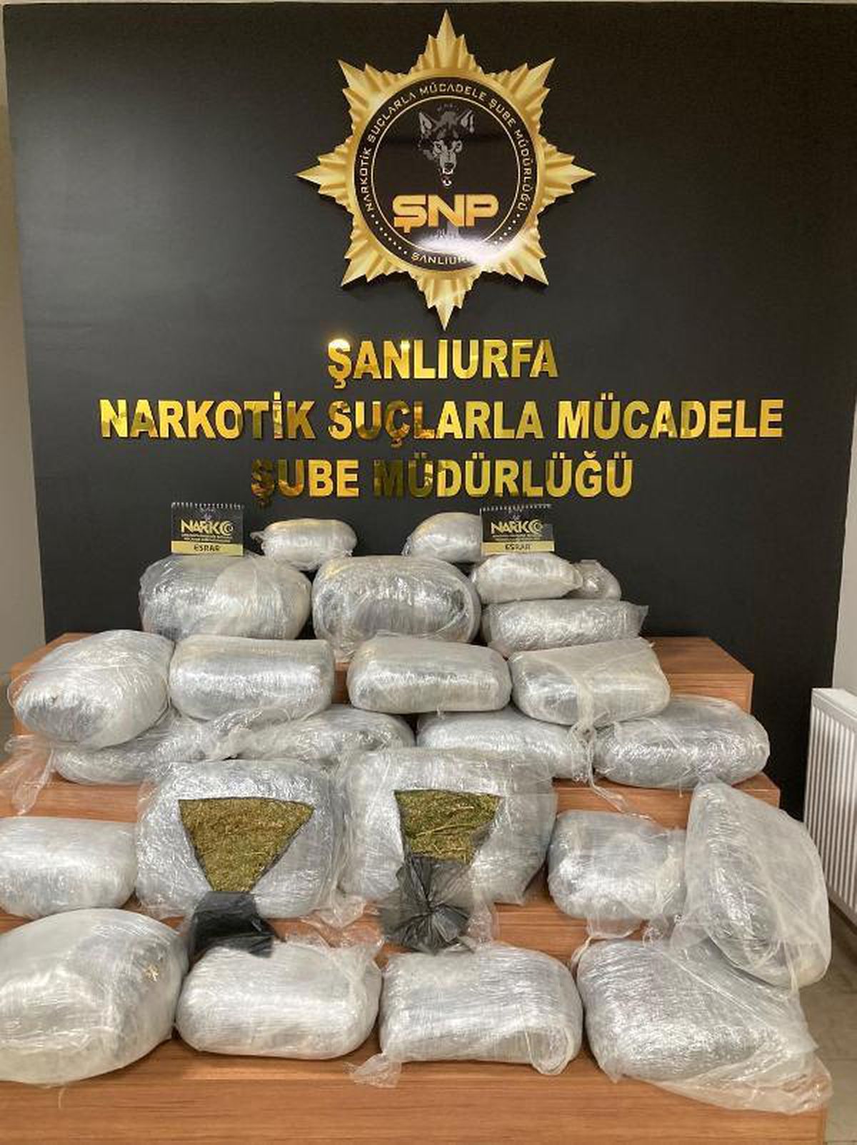 Şanlıurfa\'da uyuşturucuya 2 tutuklama