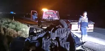 Son dakika: TIR, park halindeki otomobile çarptı; Bülent ile dedesi öldü