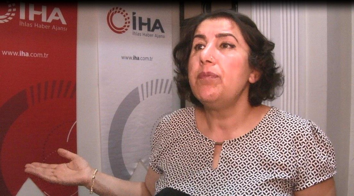 Almanya\'da evlat nöbeti tutan anneden PKK ve HDP\'ye sert tepki