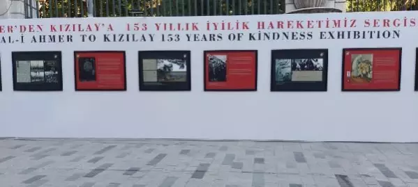 BEYOGLU'NDA 'TÜRK KIZILAY'I 153 YAŞINDA' SERGİSİ AÇILDI