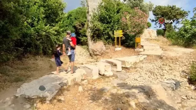 Bin esirin yaptığı 'Titus Tüneli' gezginlerin gözdesi Bin esirin yaptığı 'Titus Tüneli' gezginlerin gözdesi